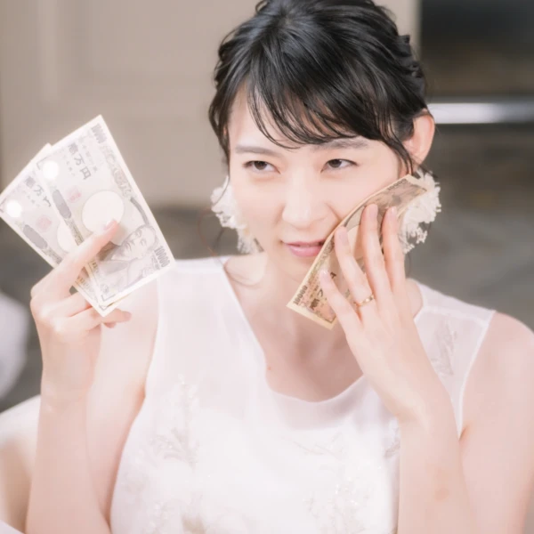 お金を使う快感に気づき支出の癖を見直す